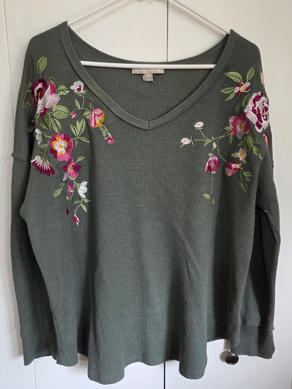 Embroidered V-Neck Waffle Knit Top - Olive Green